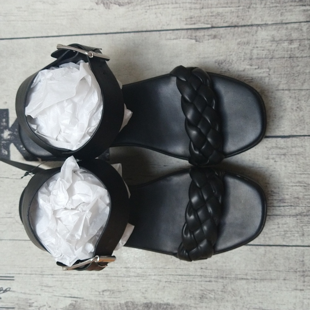 New with Tags, Forever 21 Black Wedge Sandals with Silver Buckles in size 7 - Picture 3 of 11